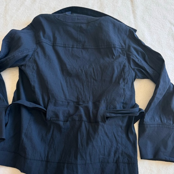 Vince Women's Utility Navy Blue Linen Blend Jacket Size S - Picture 9 of 9